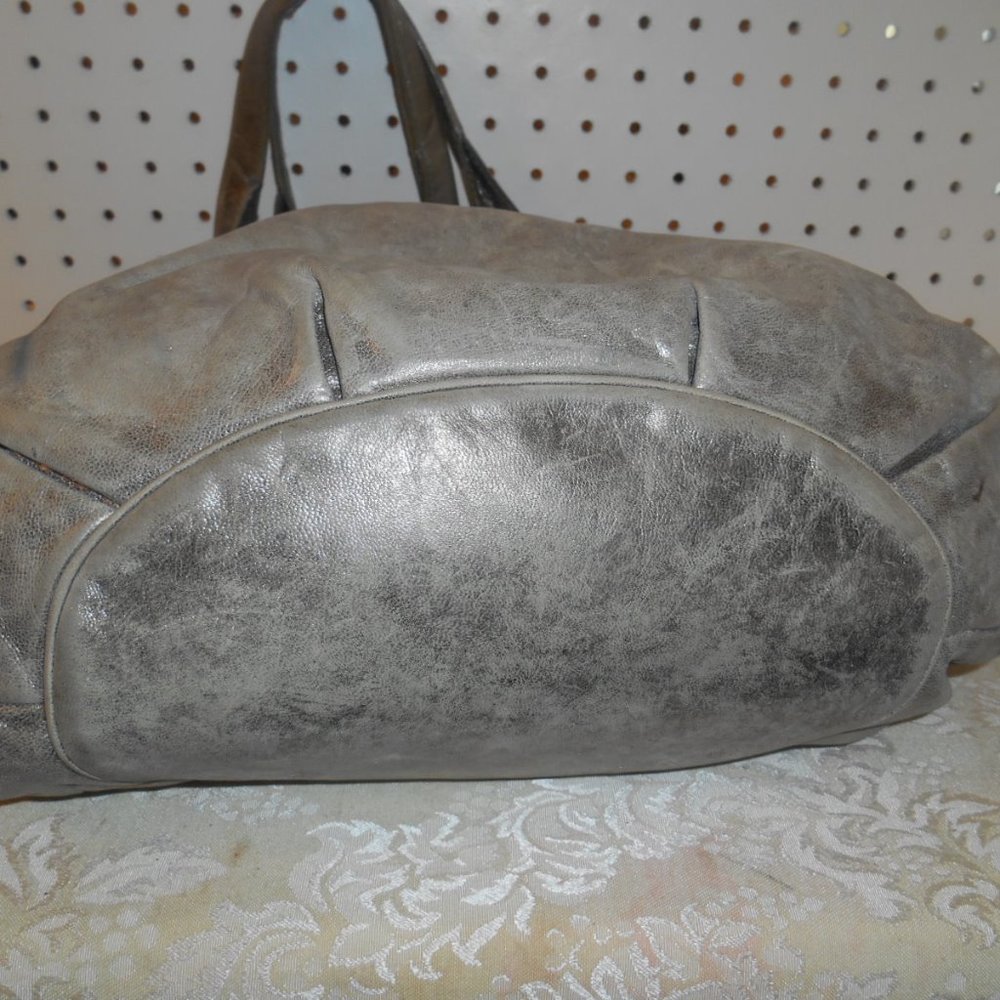 MICHAELS KORS ID CHAIN LEATHER SILVER LG HANDBAG - Picture 5 of 7